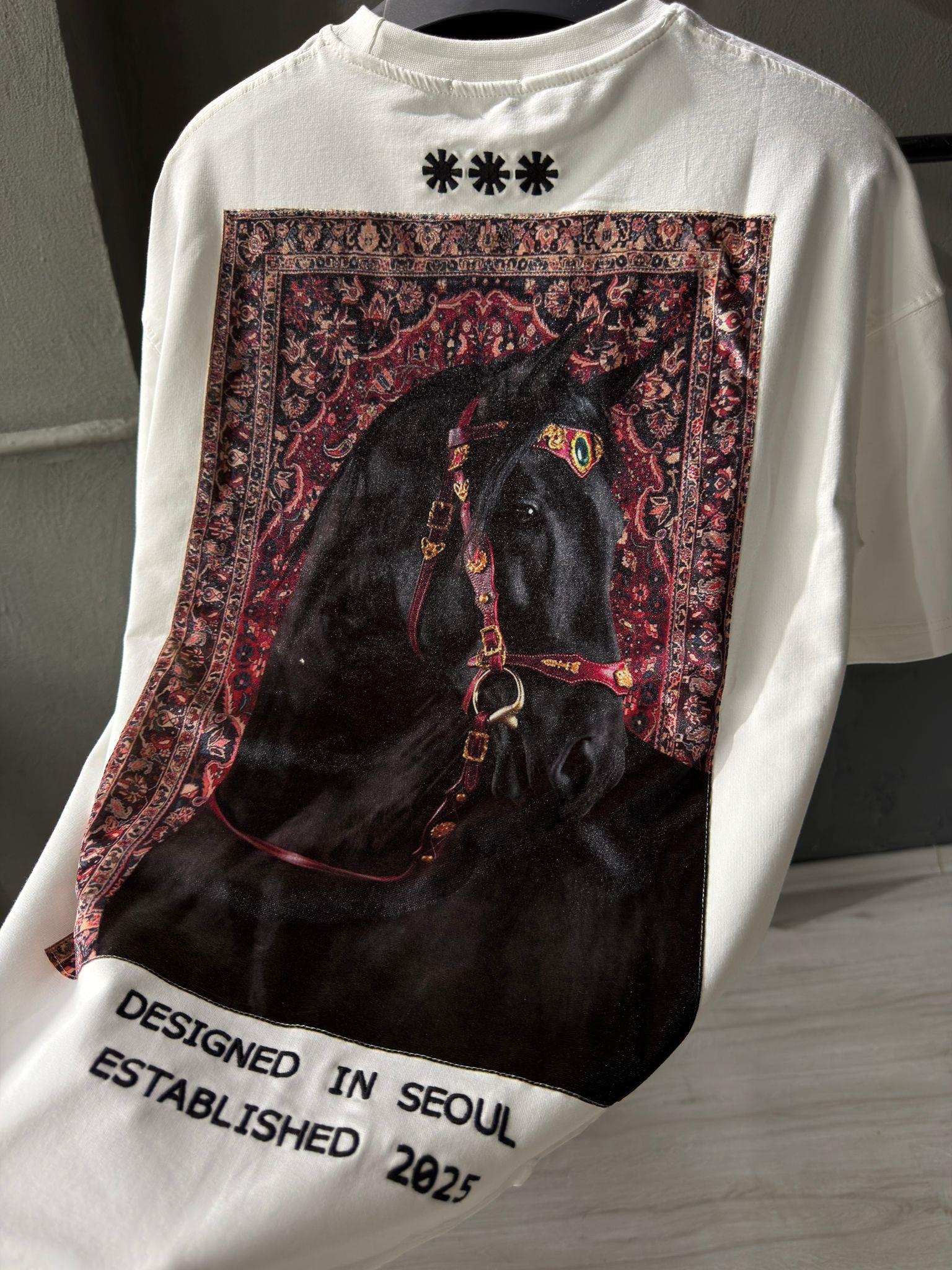 oversize punch print baskı ve nakış detaylı oversize t shirt