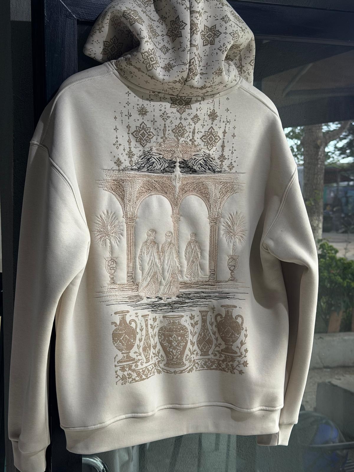 Şardonlu Oversize Nakışlı ve Baskılı Sweatshirt