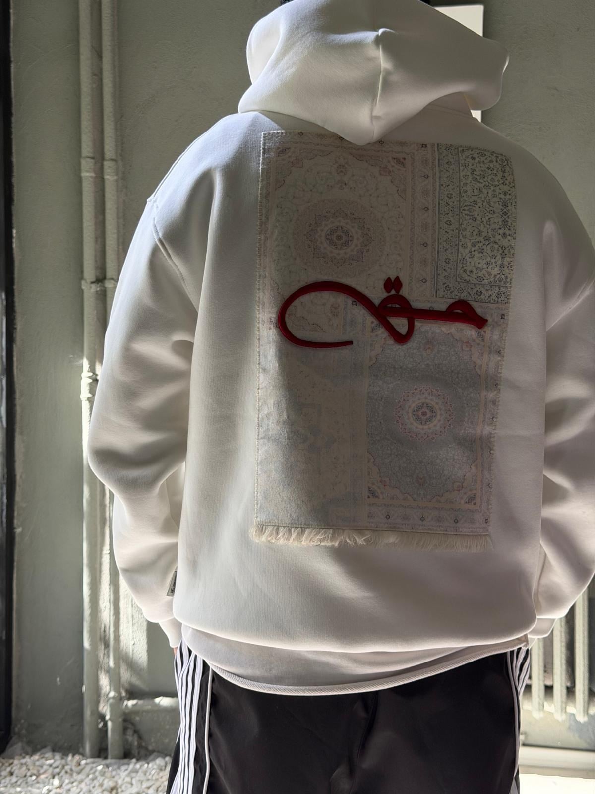 Şardonlu Oversize Nakışlı ve Baskılı Sweatshirt