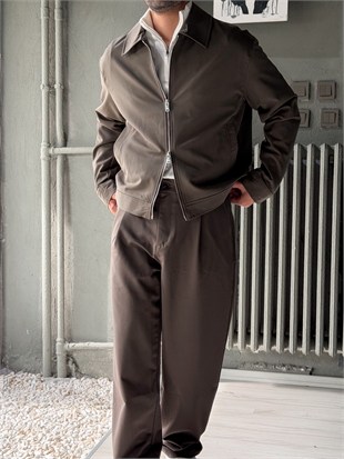 Casual Tarzında Alt Üst Takım