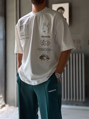 Descartes Patch Baskılı Oversize T-shirt