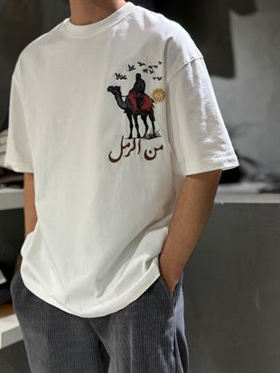 Oversize Deve Baskılı T-shirt