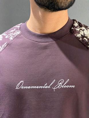 oversize nakışlı ve baskı detaylı tişort 