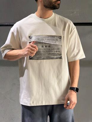 oversize nakışlı ve baskı detaylı tişort 