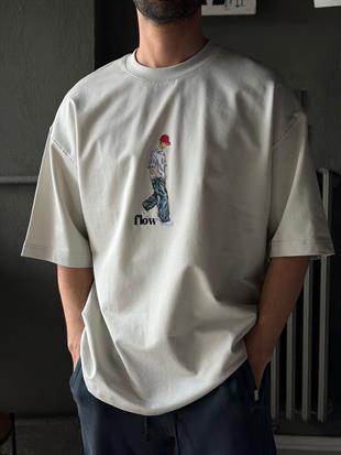 oversize nakışlı ve baskı detaylı tişort 