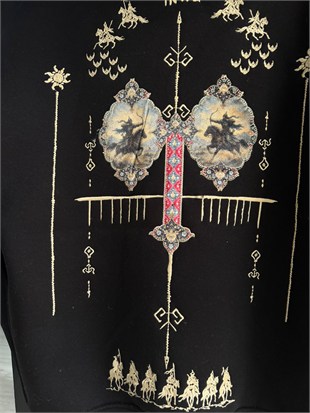 Oversize Nakışlı Yüksek Kaliteli Sweatshirt