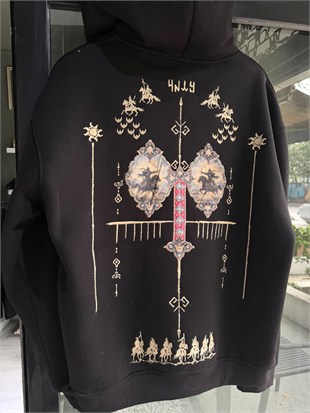 Oversize Nakışlı Yüksek Kaliteli Sweatshirt