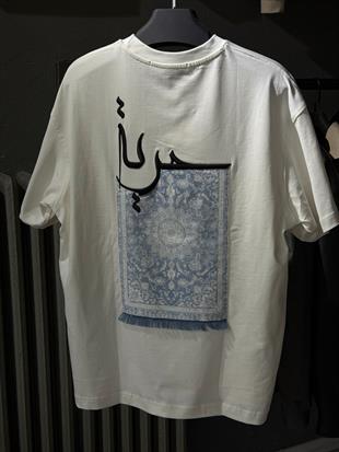 oversize punch print baskı ve nakış detaylı oversize t shirt