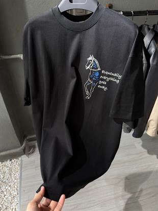 oversize punch print baskı ve nakış detaylı oversize t shirt