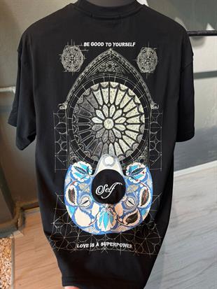 pach nakış  oversıze tişort 8