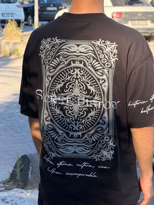Secret History Oversize T-shirt