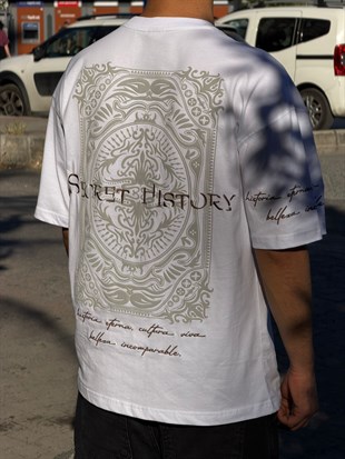 Secret History Oversize T-shirt