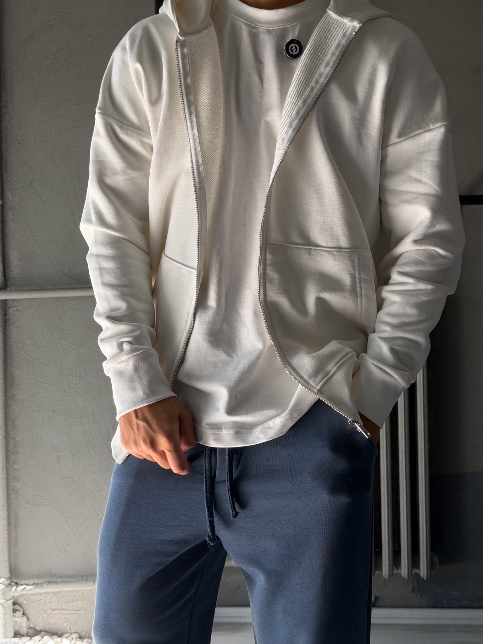 Oversize Fermuarlı Üç İplik Kapşonlu Sweatshirt