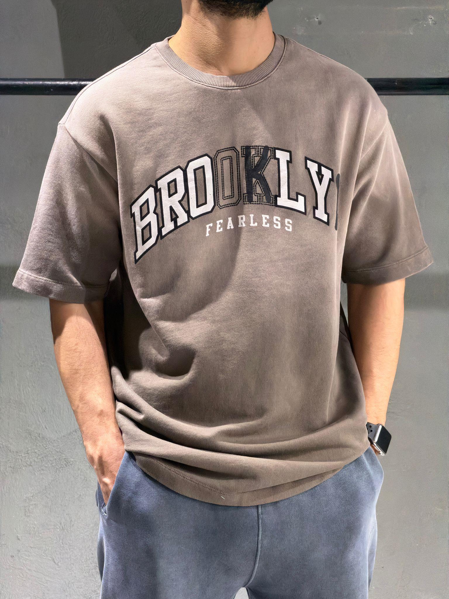 oversize nakışlı  sprey yıkama tişort