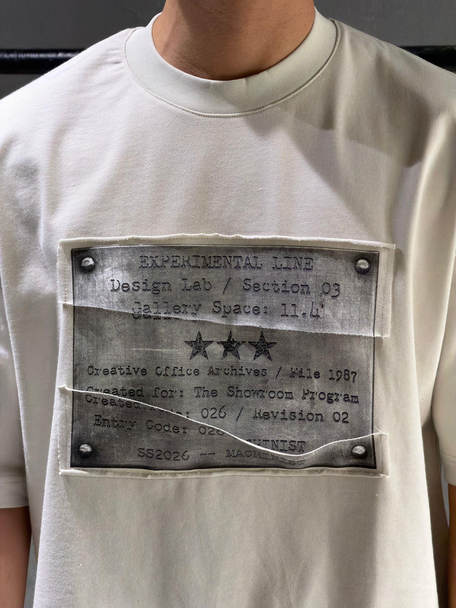 oversize nakışlı ve baskı detaylı tişort 