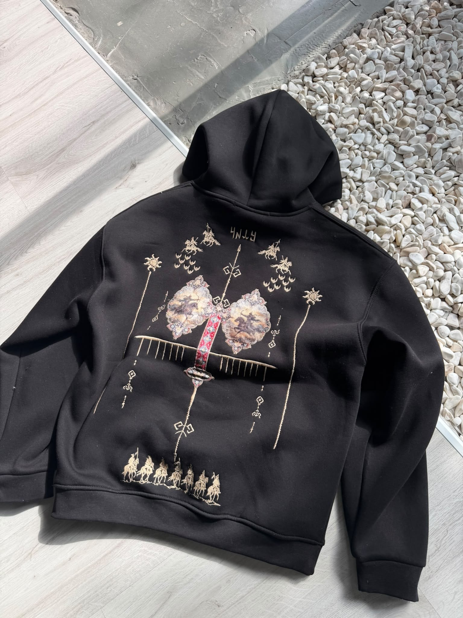 Oversize Nakışlı Yüksek Kaliteli Sweatshirt