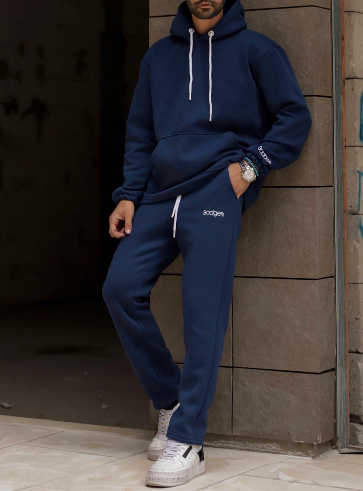 Şardonlu kapüşonlu alt-üst takım