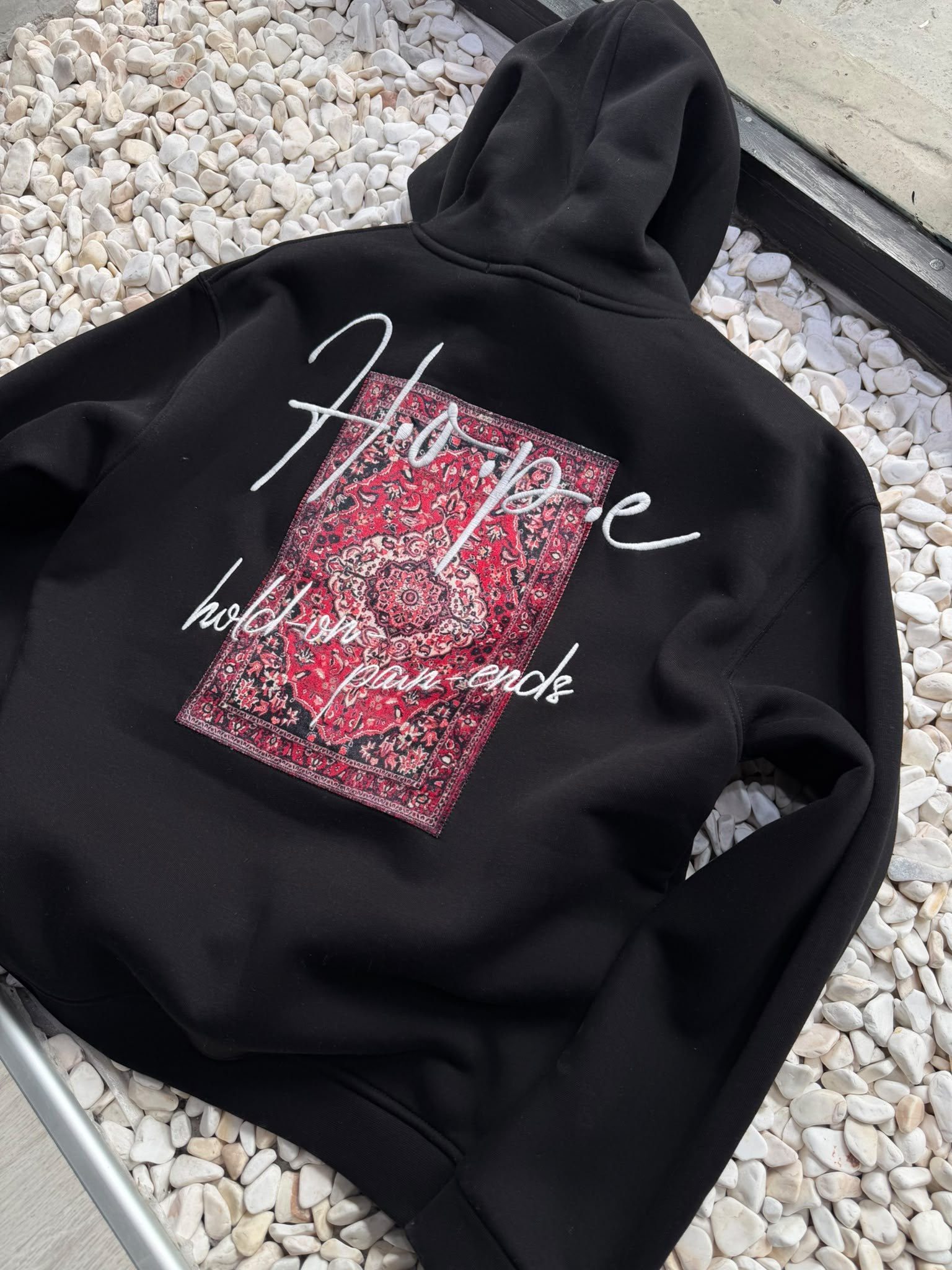 Şardonlu Oversize Nakışlı ve Baskılı Sweatshirt