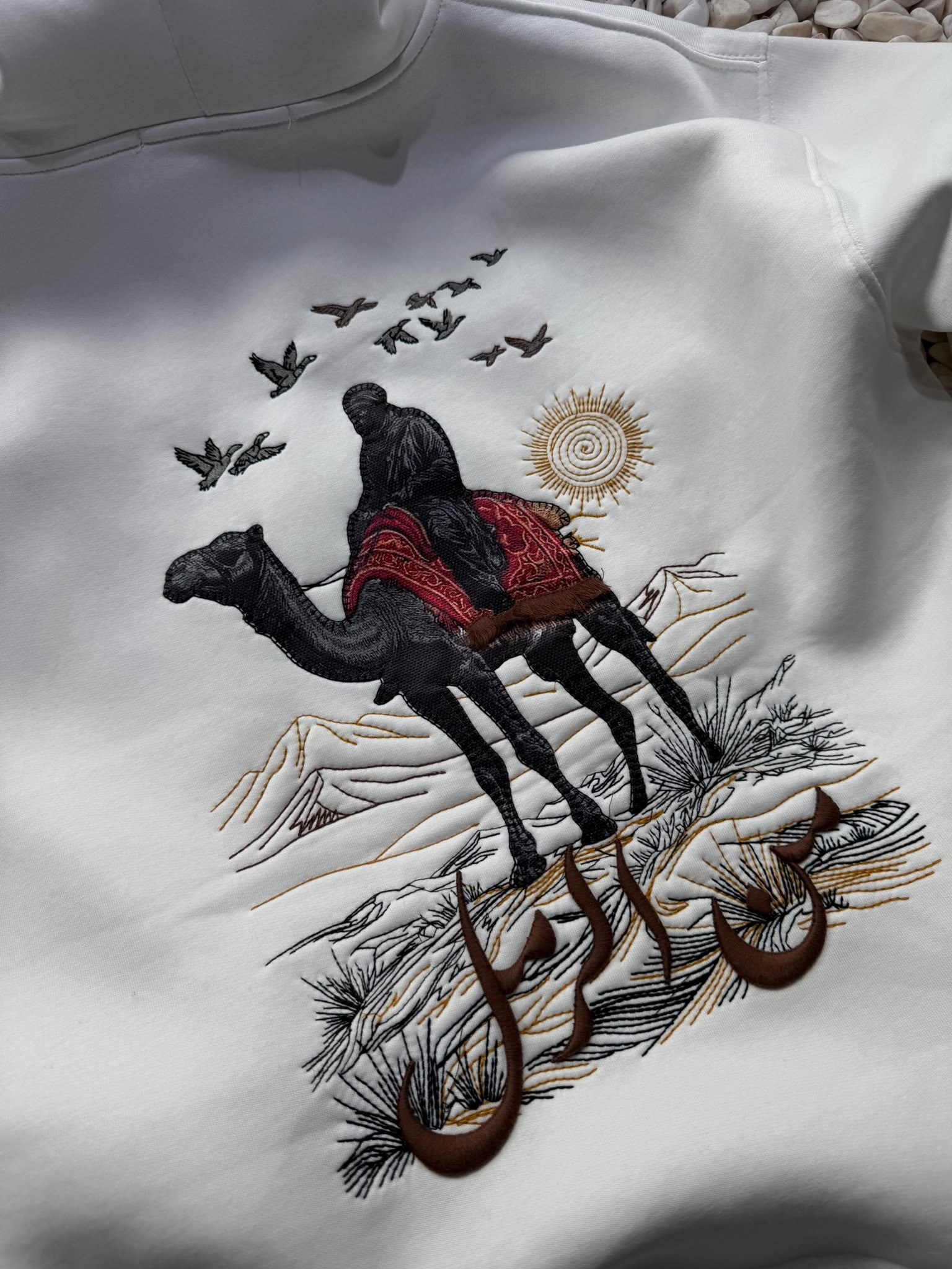Şardonlu Oversize Nakışlı ve Baskılı Sweatshirt