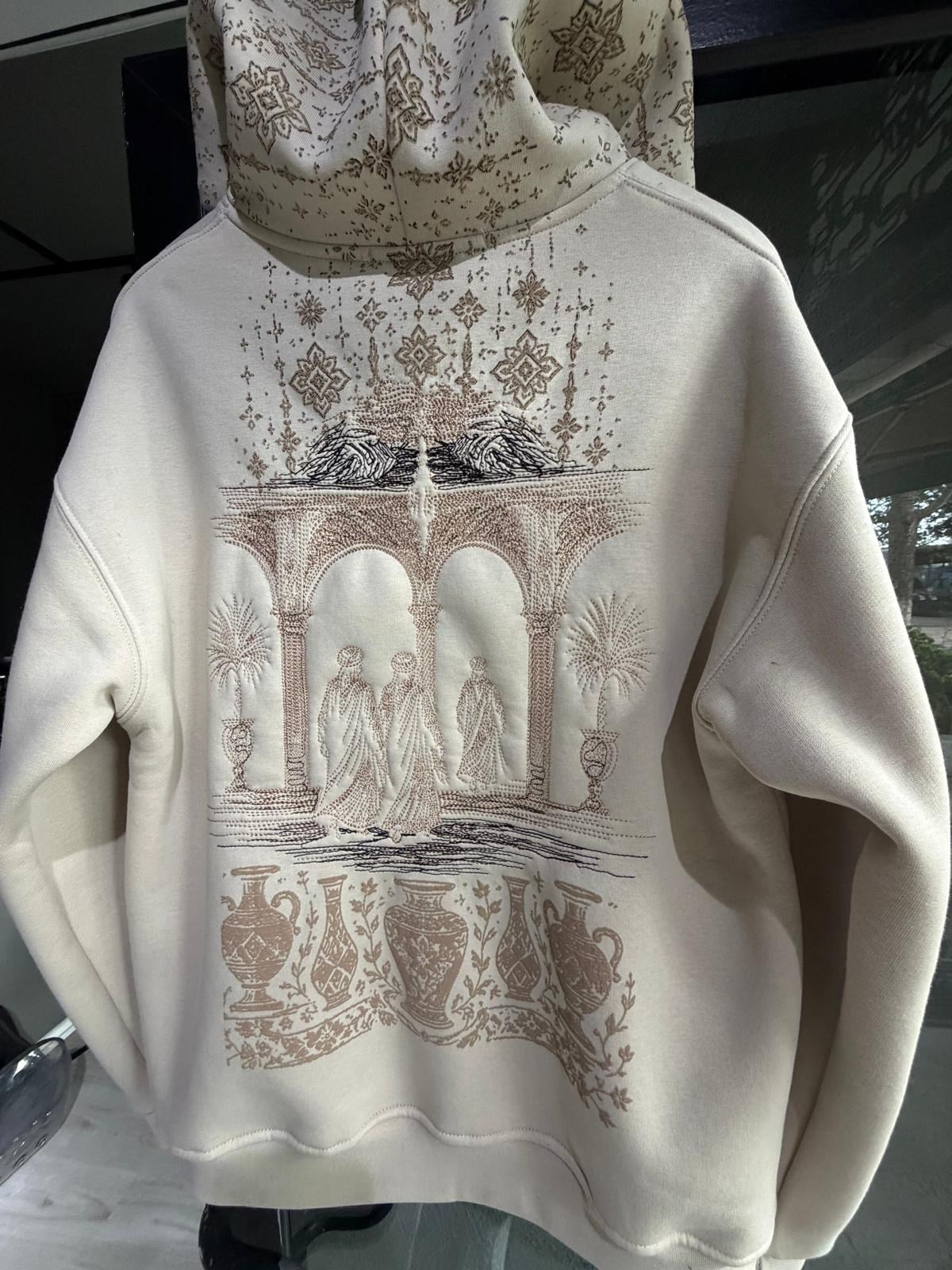 Şardonlu Oversize Nakışlı ve Baskılı Sweatshirt