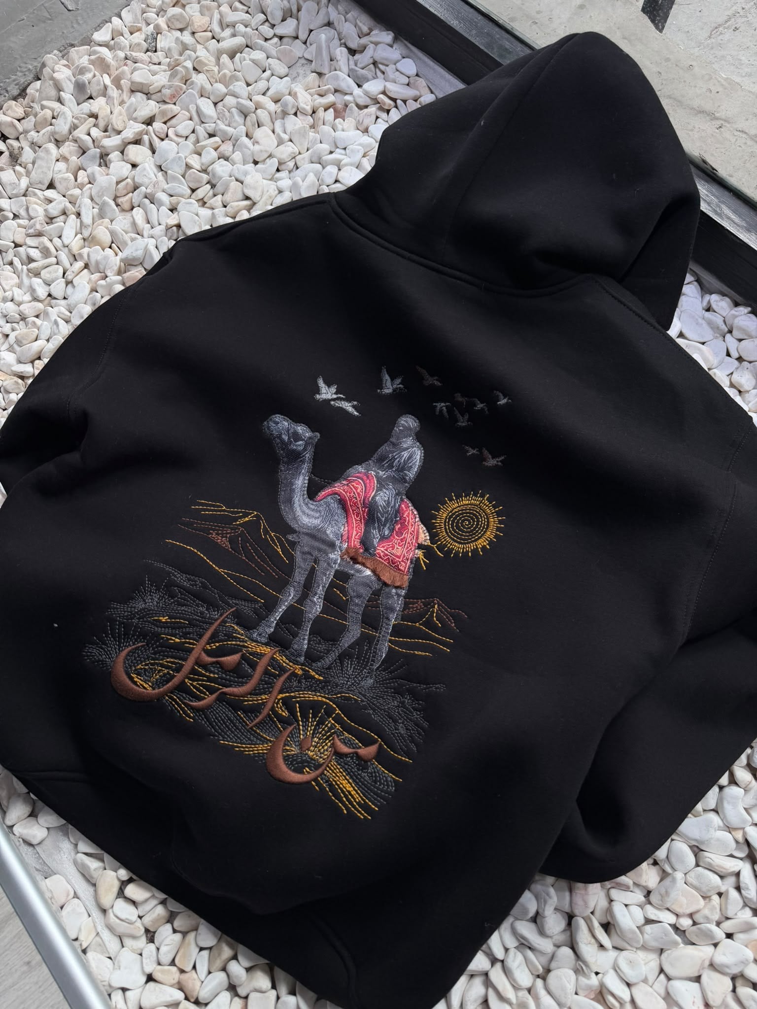 Şardonlu Oversize Nakışlı ve Baskılı Sweatshirt