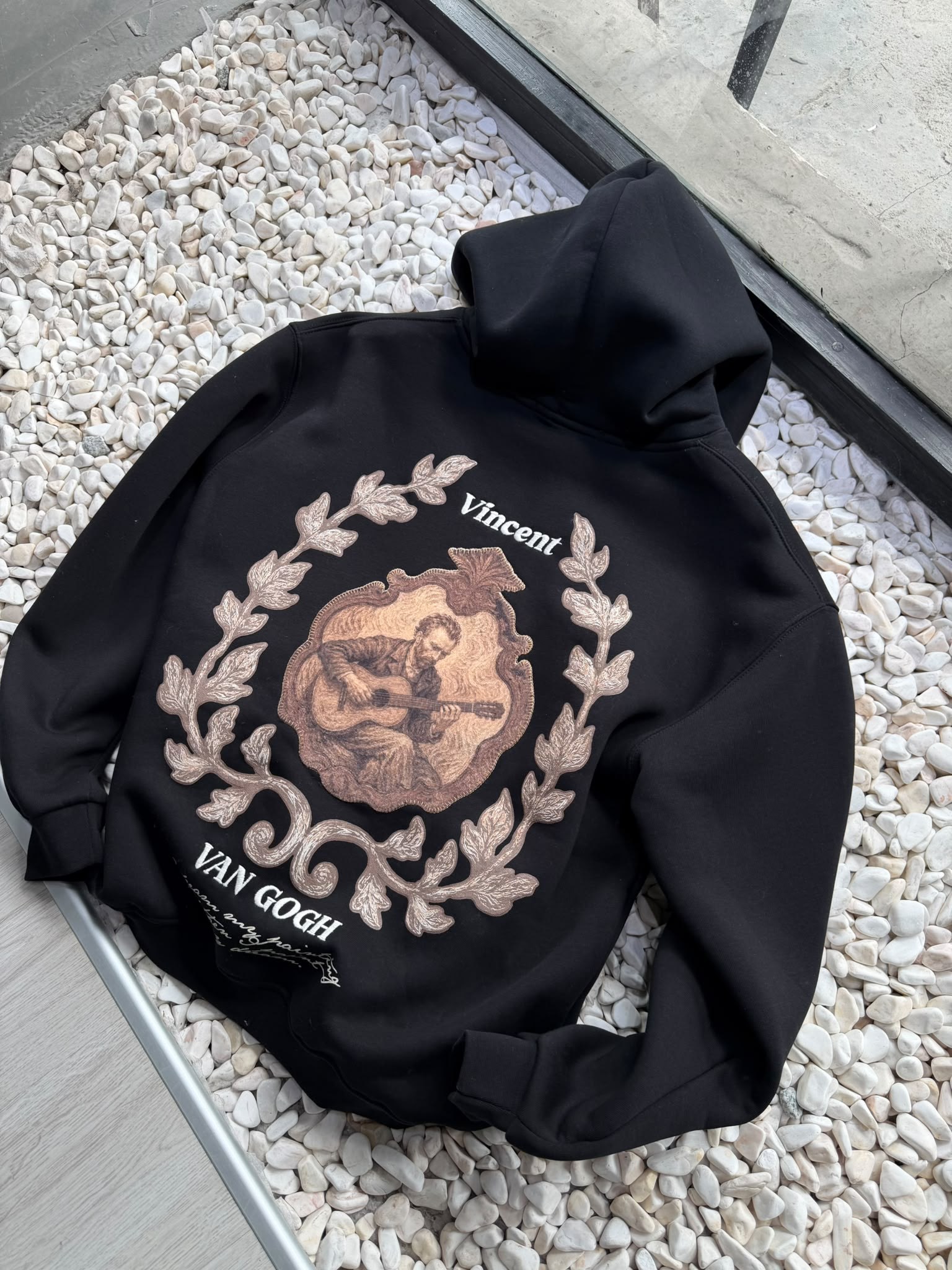 Şardonlu Oversize Nakışlı ve Baskılı Sweatshirt