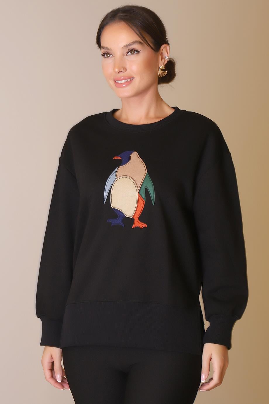 PENGUEN DESENLİ UZUN KOLLU SİYAH KADIN SWEATSHİRT  26315-2K5