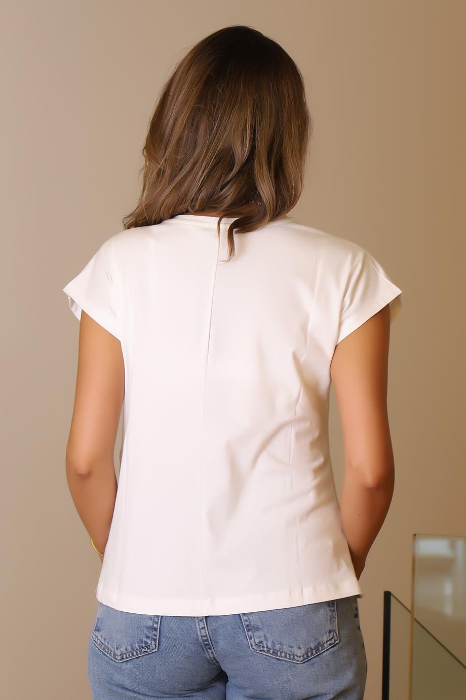 KIZ BASKILI EKRU KISA KOLLU KADIN T-SHİRT  27419-2Y5