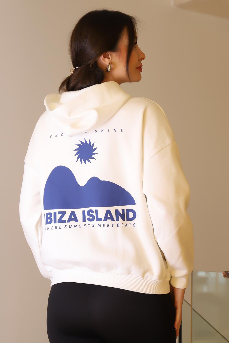 KAPÜŞONLU SIRTI YAZILI EKRU KADIN SWEATSHİRT  W0011185-2K5