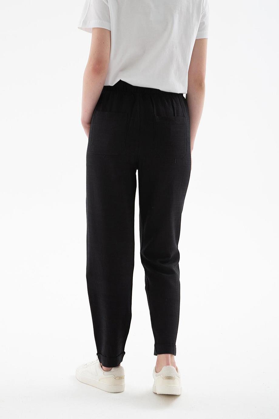 BELİ LASTİKLİ SİYAH KADIN PANTOLON  0250-2Y5