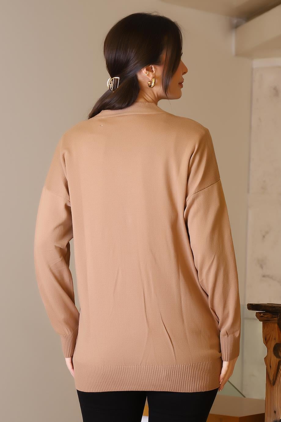 CEPLİ UZUN KOLLU CAMEL KADIN HIRKA  5480-2K5