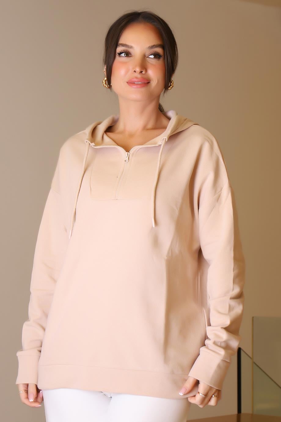 KAPÜŞONLU YAKASI FERMUARLI PUDRA KADIN SWEATSHİRT  2052-2K5