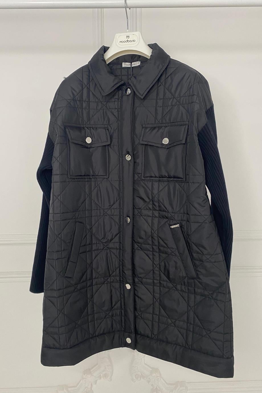 GÖMLEK YAKA CEPLİ SİYAH KADIN CEKET MB04.42-2K5