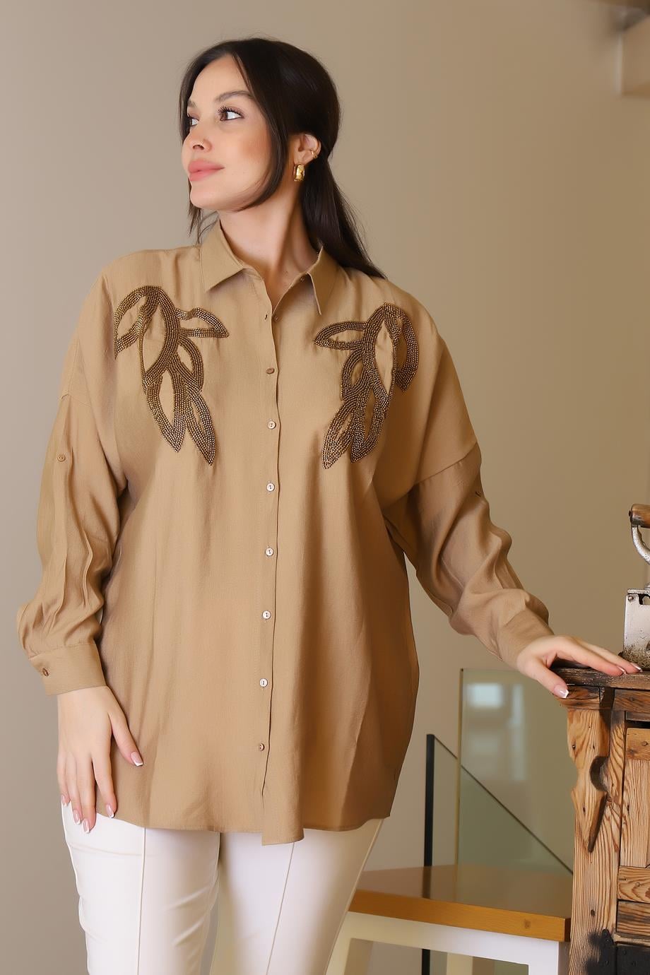 CAMEL UZUN BONCUK İŞLEMELİ KADIN GÖMLEK  4505-2Y5