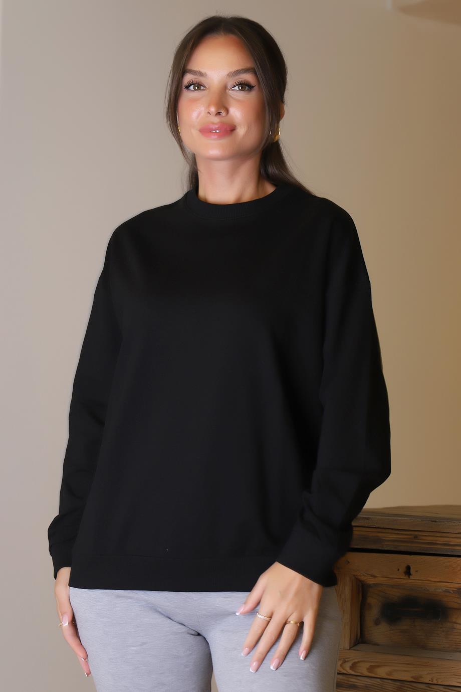 BİSİKLET YAKA SİYAH KADIN SWEATSHİRT 3089-2K5