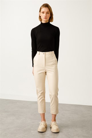 On Cepli Deri Taş Kadın Pantolon 74116-2K3