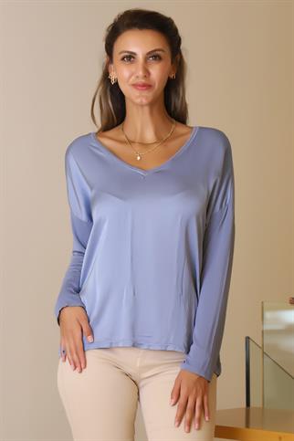 V YAKA UZUN KOLLU MAVİ  KADIN BLUZ 797303-2Y5