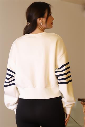 SIFIR YAKA ÇİZGİLİ EKRU KADIN SWEATSHİRT  W0011370-2K5