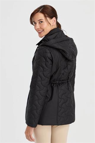 KAPÜŞONLU BELİ BAĞCIKLI SİYAH KADIN MONT  23401-2K5