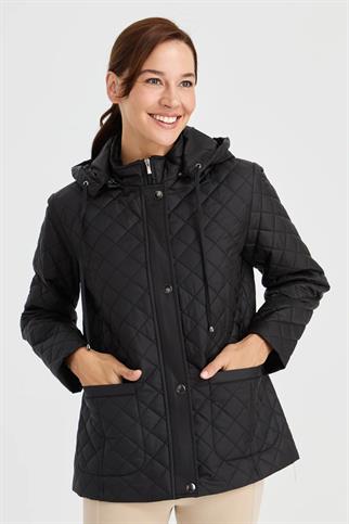 KAPÜŞONLU CEPLİ SİYAH KADIN CEKET 23405-2K5