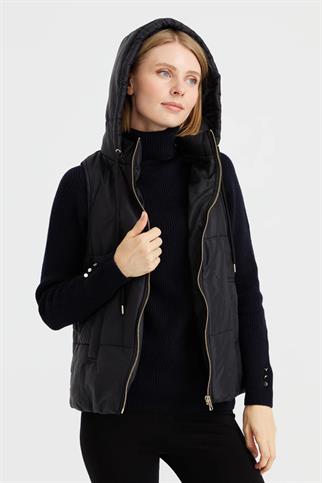 KAPÜŞONLU KISA SİYAH KADIN YELEK 23409-2K5