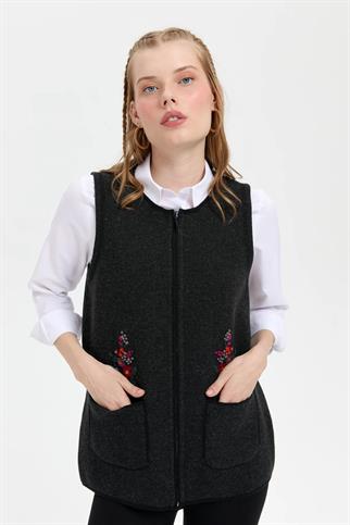 SIFIR YAKA İŞLEMELİ SİYAH KADIN YELEK 24000-SY-2K5