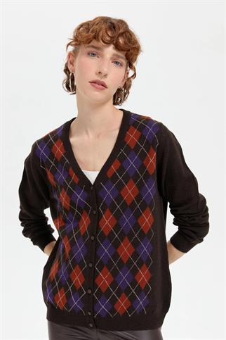 V YAKA ÖNÜ BAKLAVA DESENLİ KAHVE KADIN CEKET 24040-VY-2K5