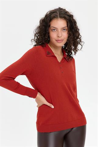 POLO YAKA İŞLEMELİ KİREMİT KADIN BLUZ 24092-PY-2K5