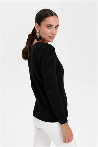 V YAKA UZUN KOLLU SİYAH KADIN CEKET  24181-VY-2K5