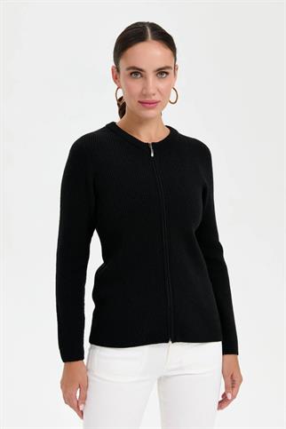 DİKİŞSİZ FERMUARLI SİYAH KADIN CEKET 24219-SY-2K5