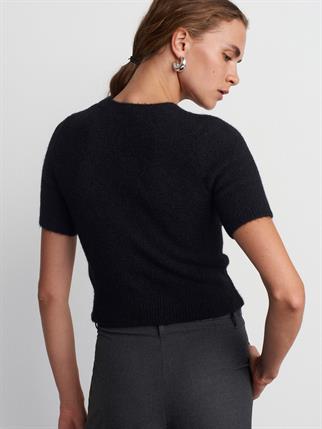 10651-2K6 DİLVİN KAZAKSİYAH