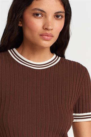 BİSİKLET YAKA İNCE ÇİZGİLİ TRİKO KAHVE KREM KADIN BLUZ 10765-2Y5
