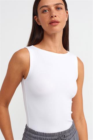 BİSİKLET YAKA KOLSUZ BEYAZ KADIN BLUZ 20868-2Y5