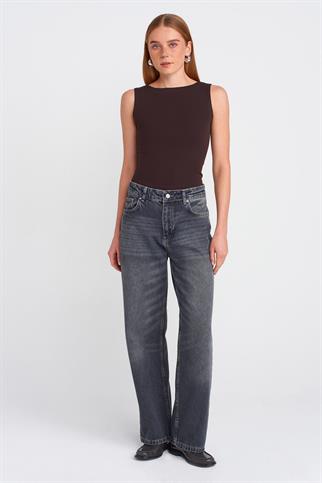 BİSİKLET YAKA KOLSUZ KAHVE  KADIN BLUZ 20868-2Y5